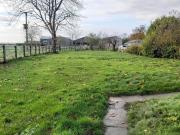 3 bedroom end of terrace house to rent