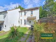 3 bedroom end of terrace house to rent