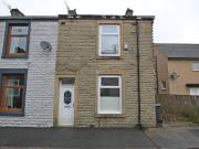 3 bedroom end of terrace house to rent