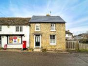 3 bedroom end of terrace house to rent