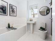 3 bedroom end of terrace house to rent
