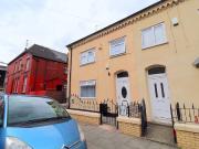 3 Bedroom End of Terrace House to Rent