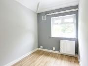 3 bedroom end of terrace house to rent