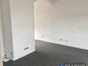 3 bedroom end of terrace house to rent