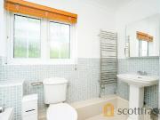 3 bedroom end of terrace house to rent