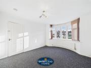 3 Bedroom End of Terrace House to Rent