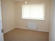 3 bedroom end of terrace house to rent