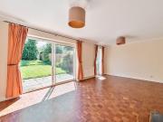 3 bedroom end of terrace house to rent