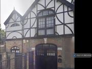 3 bedroom end of terrace house to rent