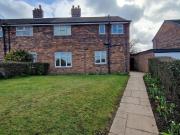 3 bedroom end of terrace house to rent