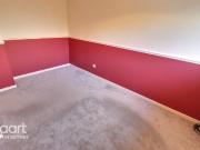 3 bedroom end of terrace house to rent