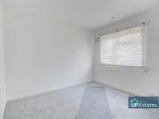 3 Bedroom End of Terrace House to Rent