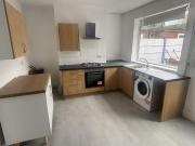 3 bedroom end of terrace house to rent