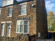3 bedroom end of terrace house to rent