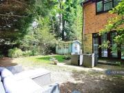 3 bedroom end of terrace house to rent