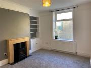 3 bedroom end of terrace house to rent