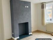 3 bedroom end of terrace house to rent