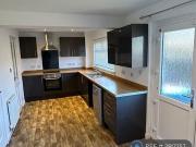 3 bedroom end of terrace house to rent