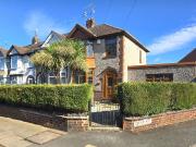 3 Bedroom End of Terrace House to Rent