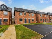 3 bedroom end of terrace house to rent