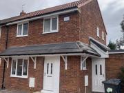 3 bedroom end of terrace house to rent