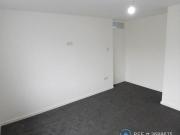 3 bedroom end of terrace house to rent