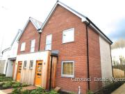 3 bedroom end of terrace house to rent
