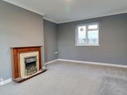 3 bedroom end of terrace house to rent