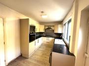 3 bedroom end of terrace house to rent