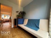 3 bedroom end of terrace house to rent