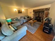3 bedroom end of terrace house to rent