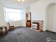 3 bedroom end of terrace house to rent