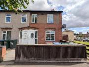 3 bedroom end of terrace house to rent