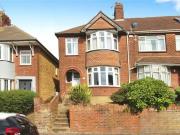 3 bedroom End Terrace House for sale, Gaze Hill Avenue,...