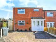 3 bedroom End Terrace House for sale, Ledburn,...
