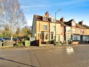 3 bedroom End Terrace House for sale, Park Road,...