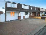 3 bedroom End Terrace House to rent, Gorse Road,...