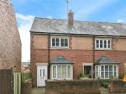 3 bedroom End Terrace House to rent, Oak Street,...