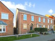 3 bedroom End Terrace House to rent, Pennine View,...