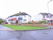 3 Bedroom End Terraced House To Rent in Naseby Road,...
