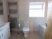 3 Bedroom End Terraced To Rent
