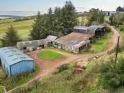 3 bedroom equestrian facility for sale