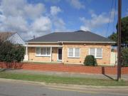 3 Bedroom Family Home in sought after area!
