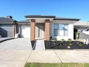 3 BEDROOM FAMILY HOME IN THE HEART OF CRAIGIEBURN