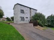 3 bedroom flat for rent, 144 Strathtay Road, Letham,...