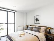 3 Bedroom Flat For Rent In 100a George Street