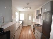 3 bedroom flat for rent in 21 Stratford Grove West...