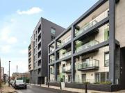 3 Bedroom Flat For Rent In 26 Christian Street, London