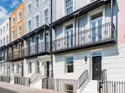 3 bedroom flat for rent in Albion Place, Ramsgate, CT11