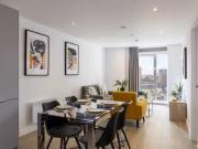 3 bedroom flat for rent in Allegro, Exchange Square B4